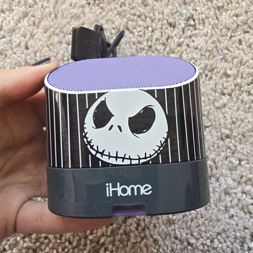 iHome DJ-M63 Jack Skellington Speaker Wired Disney Nightmare Before Christmas